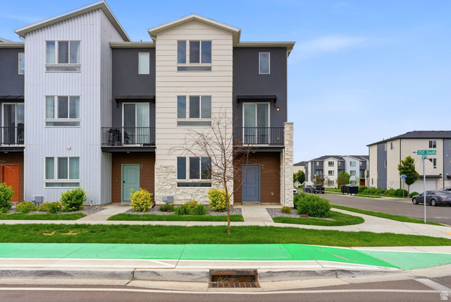 996 W 360 S
                     MLS #2165292