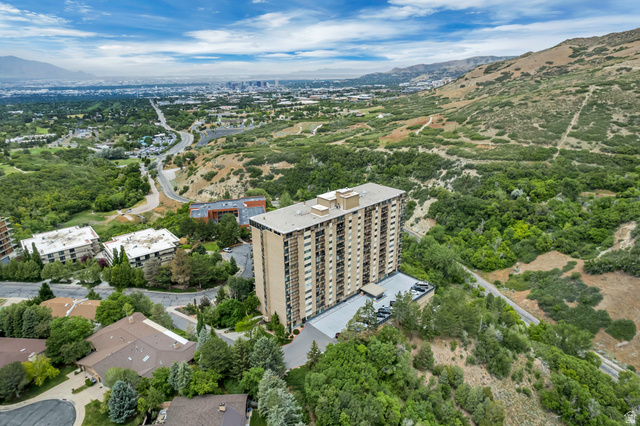 875 S Donner Way #1401
                     MLS #2165327