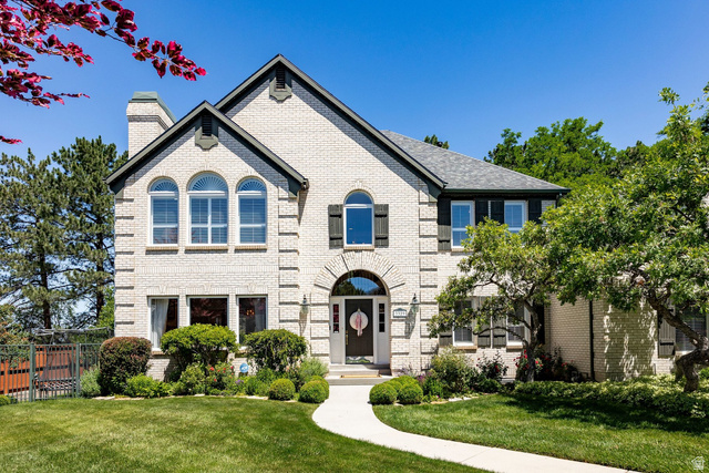 3329 E Tall Pine Ln
                     MLS #2165383
