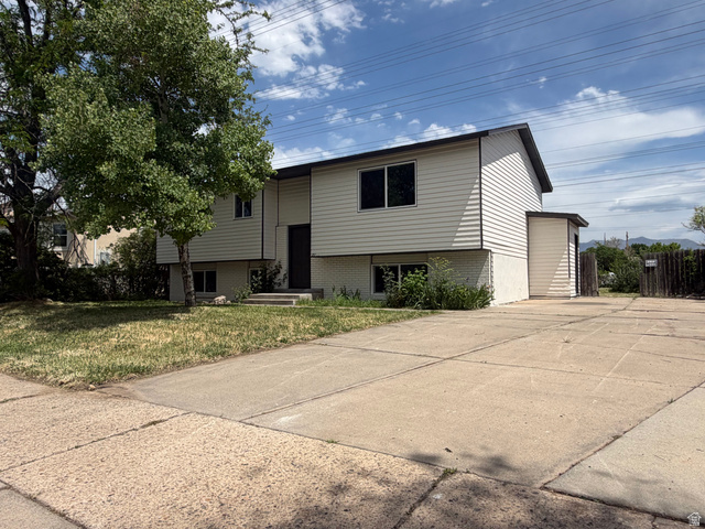 2236 S 300 W
                     MLS #2165422