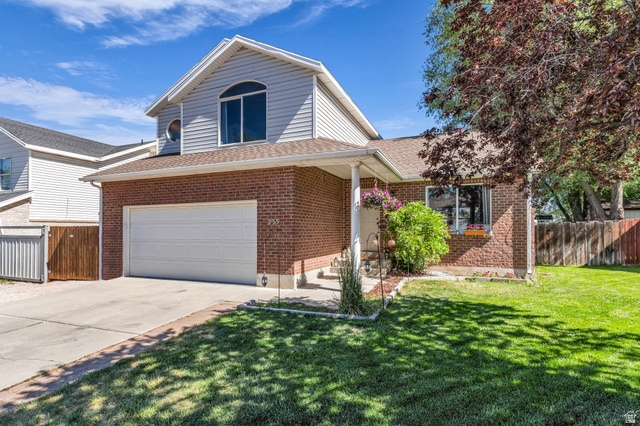 235 E Acord Way
                     MLS #2165481