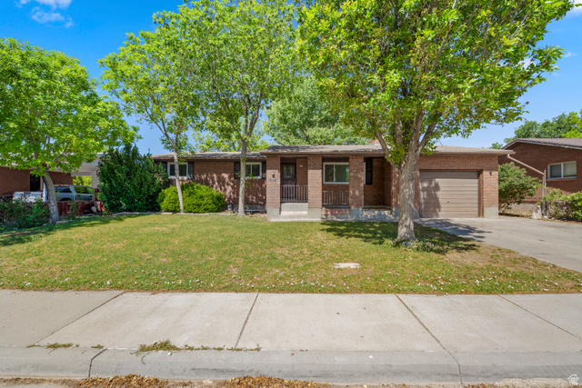273 N 200 E
                     MLS #2165489