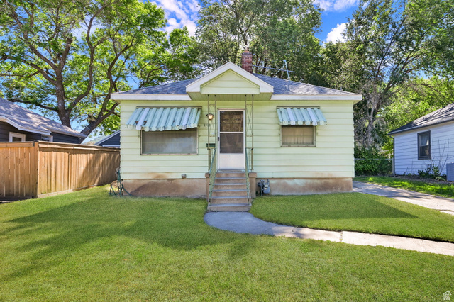 Main photo for 2320  Tyler Ave