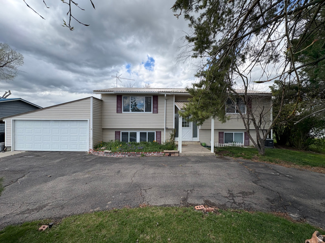 Main photo for 1023 E 200 S