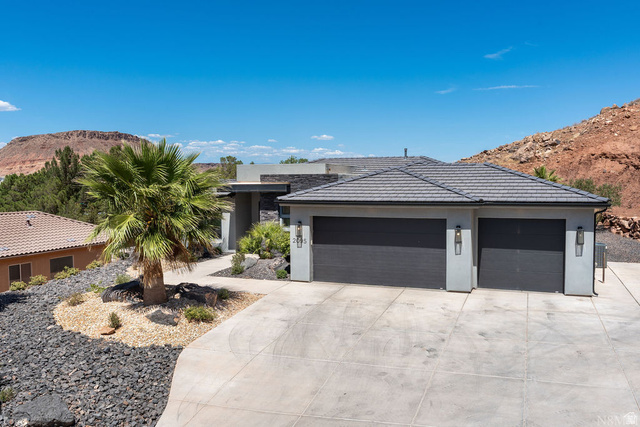 2095 S Franklin Dr
                     MLS #2165613