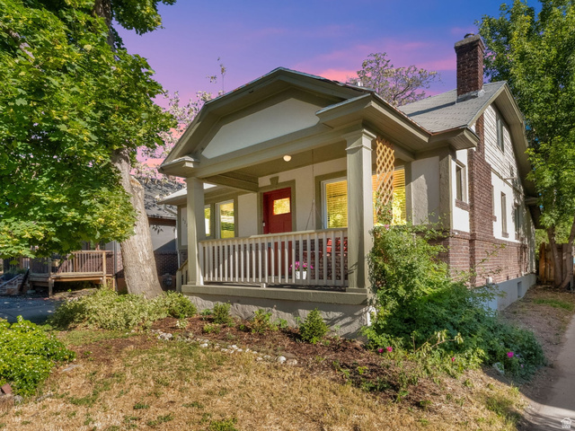 620 E Redondo Ave
                     MLS #2165624