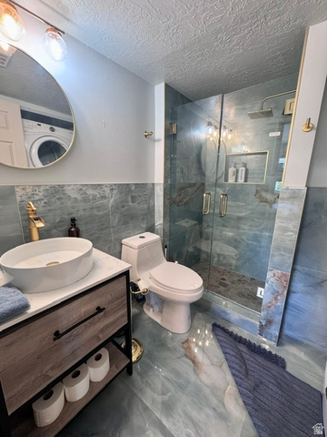2000  Prospector Ave #414
                     MLS #2165658