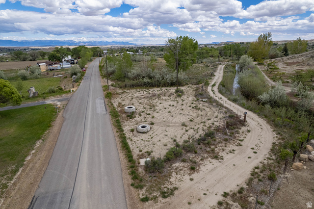 Price, UT 84501 — photo 9
