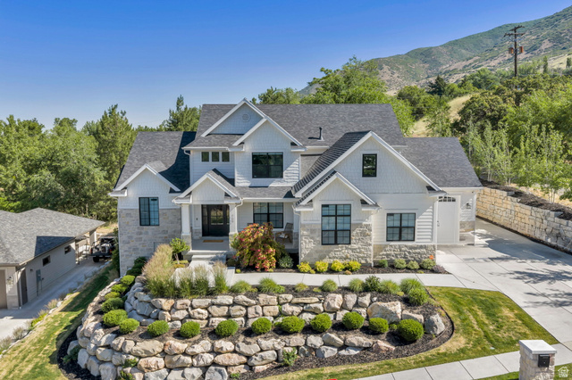 709 E 200 S
                     MLS #2165704