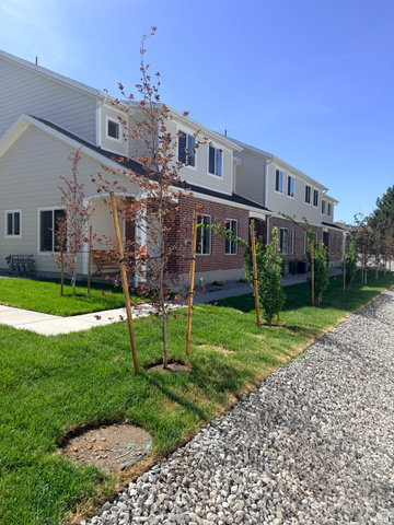 755 N Pheasantbrook Dr #3d
                     MLS #2165768