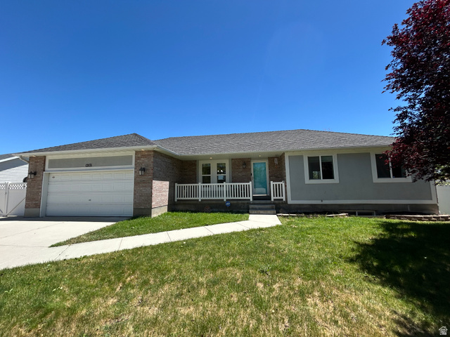 12171 S Laurel Chase Dr
                     MLS #2165908