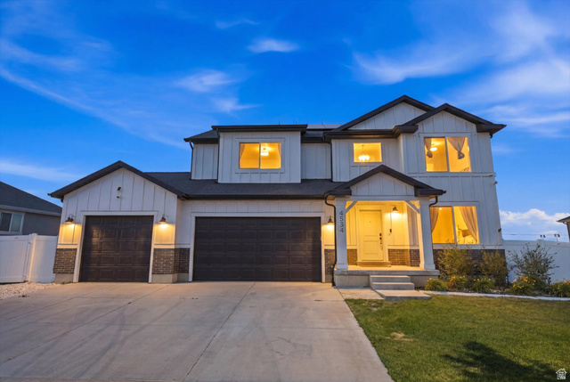 4554 N Mt Ellen St
                     MLS #2165992