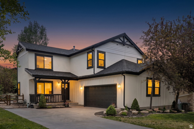 1216  Foxcrest Dr
                     MLS #2166005