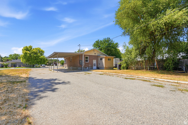 397 S Tremont St, Tremonton, UT 84337 — photo 4