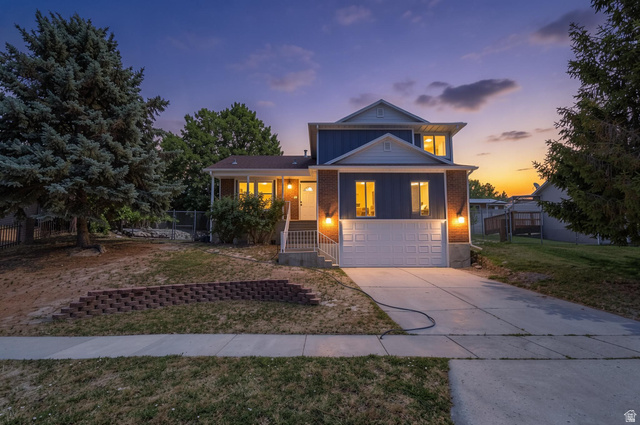 910 W Red Oaks Dr
                     MLS #2166098