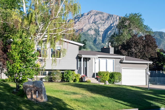 2979 S Warr Rd
                     MLS #2166102