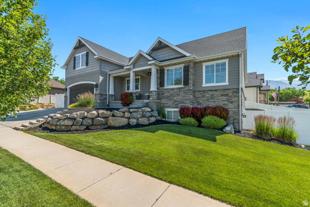 2043 S 160 E
                     MLS #2166164