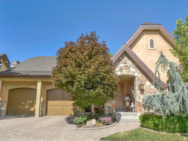 8283 S Bavarian Ct
                     MLS #2166171