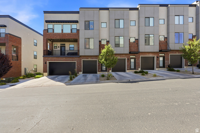 25 E Center St #83
                     MLS #2166195