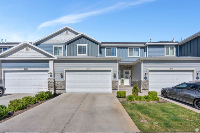 7407 N Cottage Ln
                     MLS #2166206
