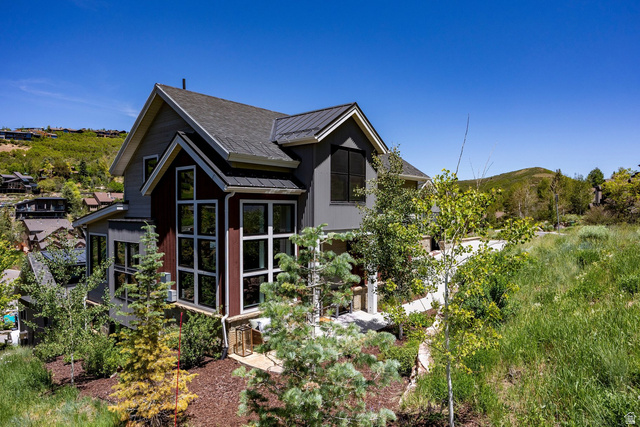 611  Rossie Hill Dr
                     MLS #2166224