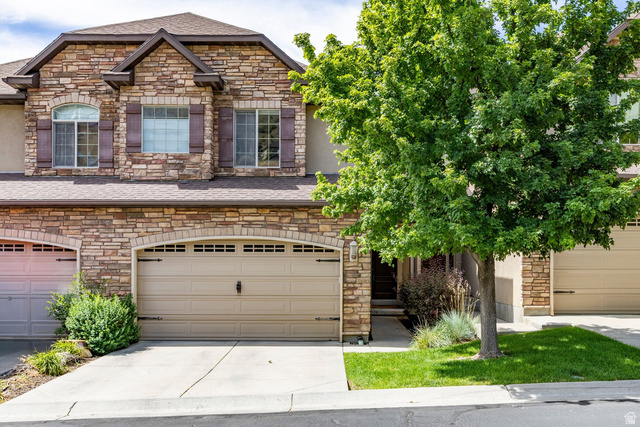 283 E Nechatel Dr
                     MLS #2166228