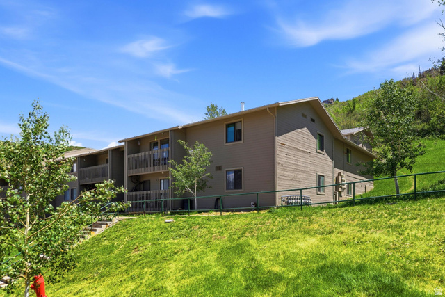 1690  Upper Ironhorse Loop #c10
                     MLS #2166337