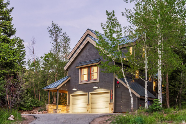 123  Ridge Ave
                     MLS #2166366
