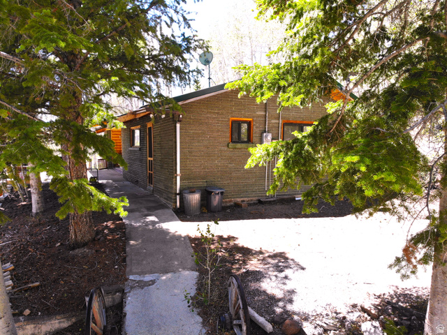 Main photo for 189 S Sage Dr