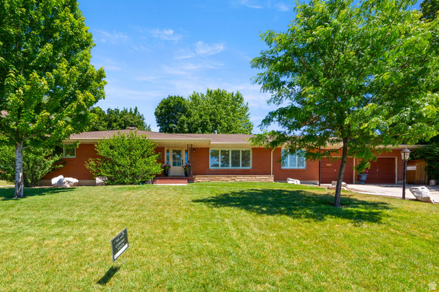 4260  Taylor Ave
                     MLS #2166448