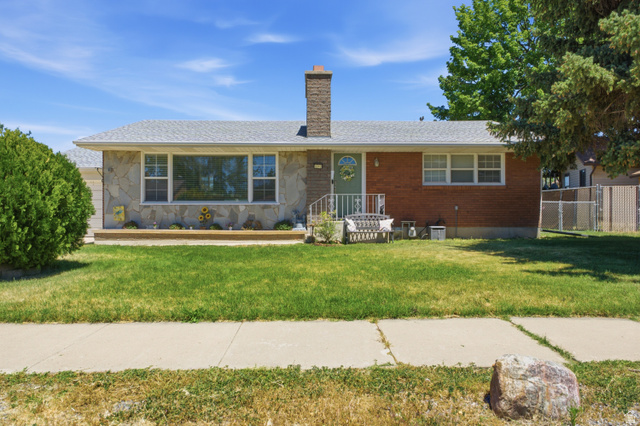 2212 W 5150 S
                     MLS #2166469