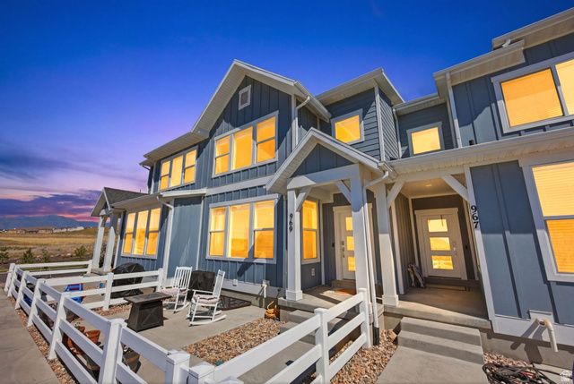 Main photo for 969 W Sunspear Dr #341