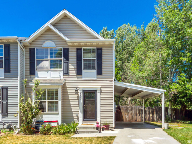 607 N 200 W
                     MLS #2166546