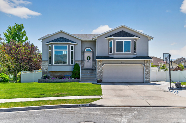 2561 W 1650 N
                     MLS #2166560