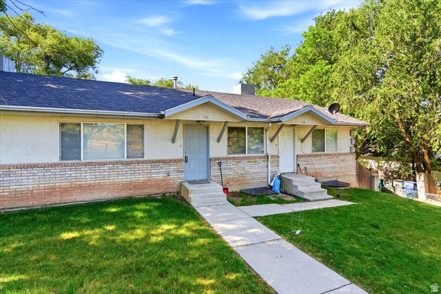 743 E 30th St
                     MLS #2166582