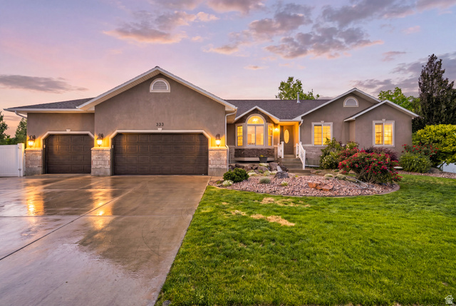 333 E Rosewood Park Ln
                     MLS #2166599