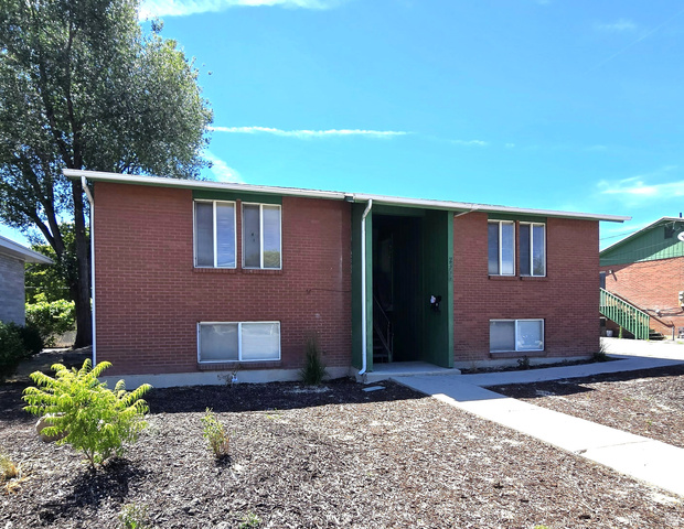 2544 S 700 E
                     MLS #2166634