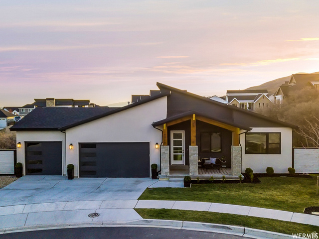6319 W Sutherland Dr
                     MLS #2166645