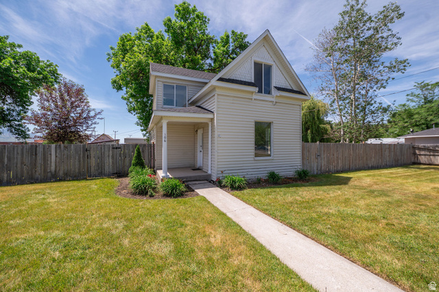 Main photo for 106 E Center St
