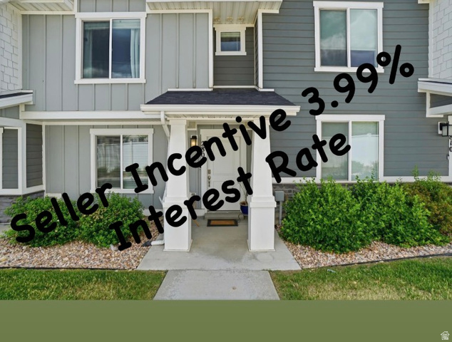 2806 N Fighting Falcon St
                     MLS #2166735