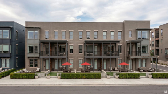 5319 W Center Field Dr #115
                     MLS #2166773
