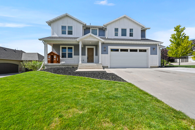 709  Grandview Cir
                     MLS #2166888