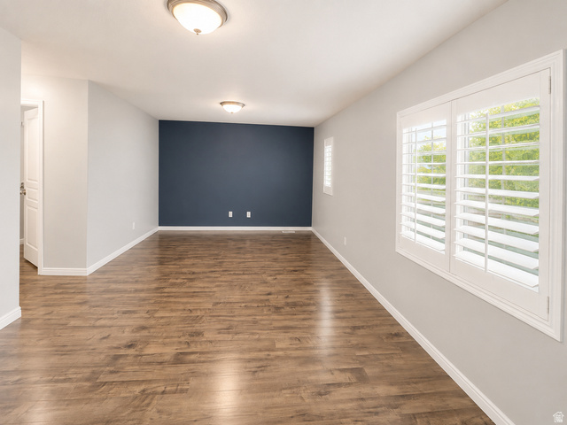5421 W Brentford Ct, West Valley City, UT 84120 — photo 11