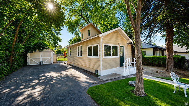 3734 S MCCALL ST, Salt Lake City UT 84115