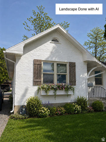 126 N 400 E
                     MLS #2167000
