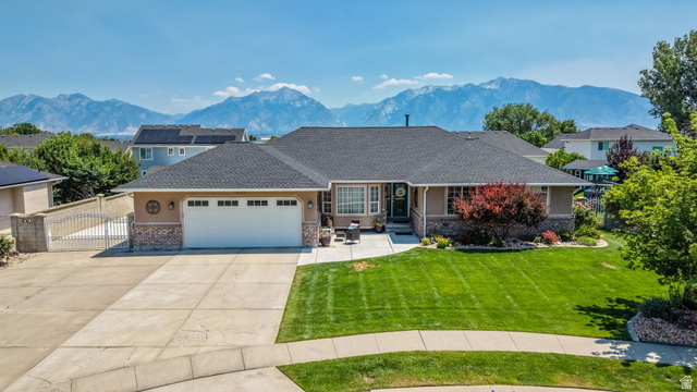 9521 S 1860 W, South Jordan UT 84095