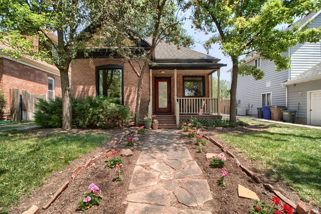 1347 S Lincoln St
                     MLS #2167010