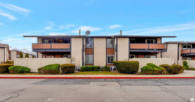 200 W GARDEN PARK DR, Orem UT 84057