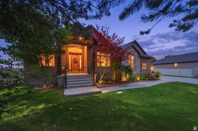 11372 S Via Arboles Ct
                     MLS #2167235
