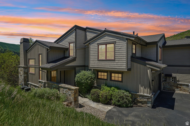 1484  Seasons Dr
                     MLS #2167348